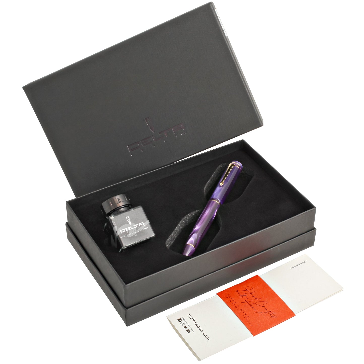 Delta Write Balance Fountain Pen in Purple Fountain Pen