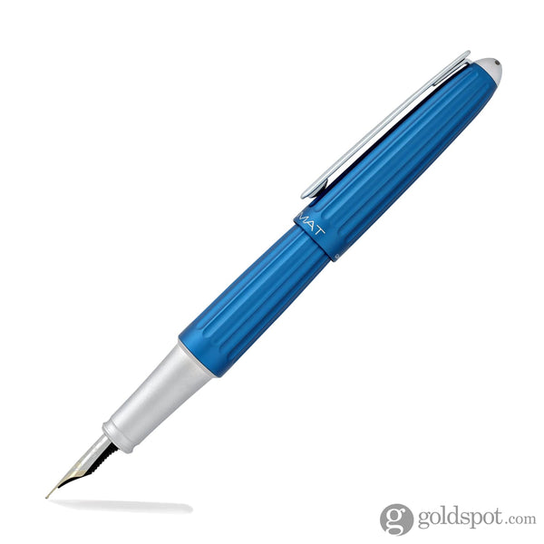 Diplomat Aero Fountain Pen in Blue - 14K Gold Fountain Pen