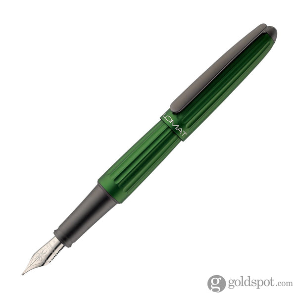 Diplomat Aero Fountain Pen in Green Fountain Pen