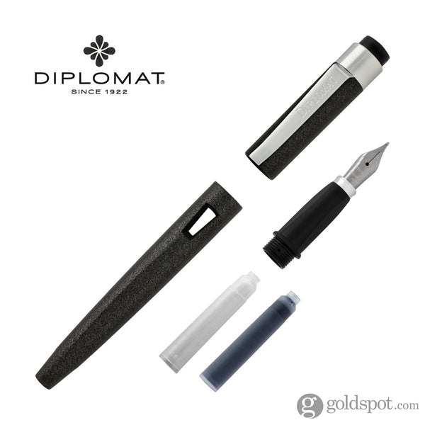 Diplomat Magnum Fountain Pen in Crow Black Fountain Pen