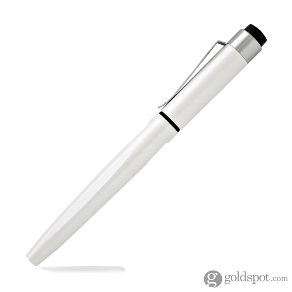 Diplomat Magnum Fountain Pen in Pearl White Fountain Pen