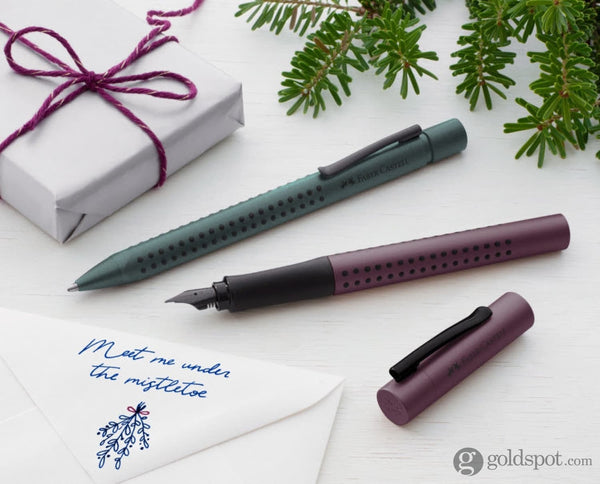 Faber-Castell Grip Fountain Pen in Berry Gift Set
