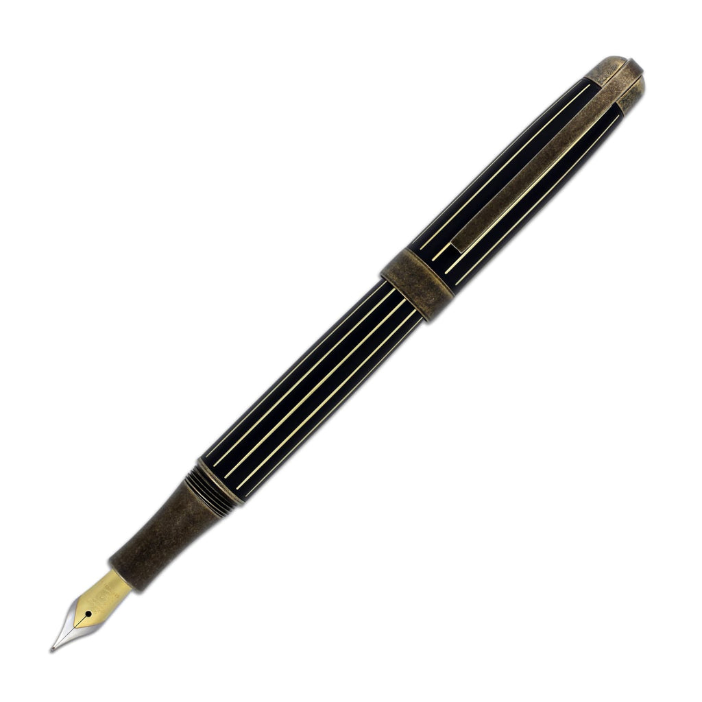 Laban Antique II Fountain Pen in Gold with Lines Fountain Pen