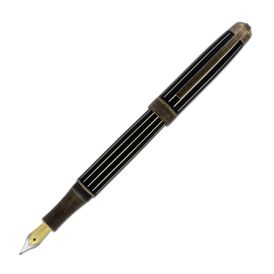 Laban Antique II Fountain Pen in Gold with Lines