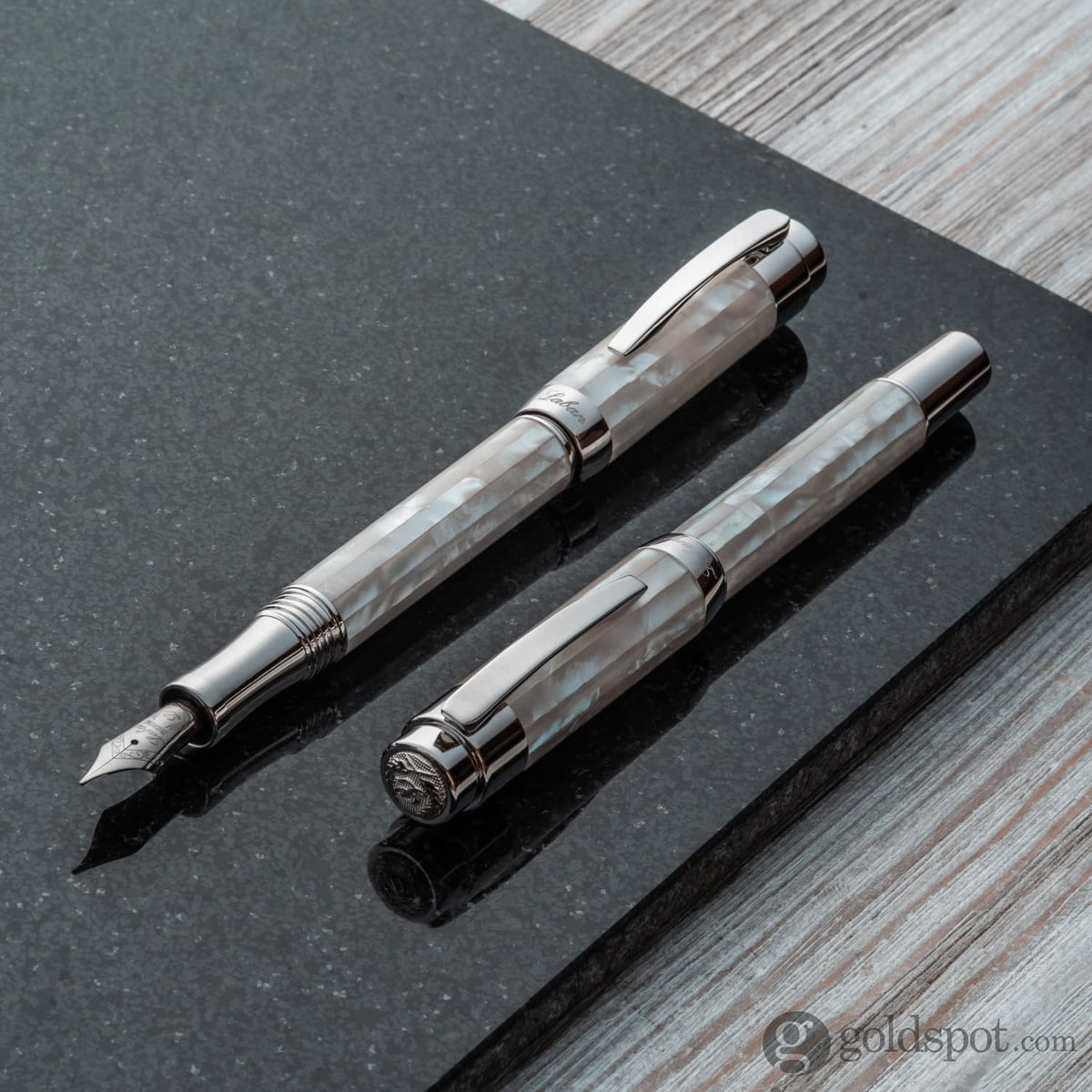 Laban Mother of Pearl Fountain Pen in White - Goldspot Pens
