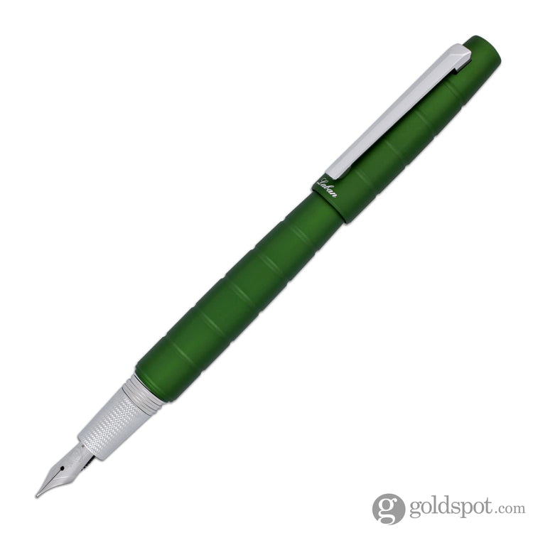Laban Solar Fountain Pen in Green Fountain Pen