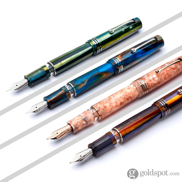 Leonardo Momento Zero Grande 2.0 Fountain Pen in Angel Skin - 14kt Gold Nib Fountain Pen