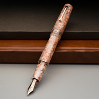 Leonardo Momento Zero Grande 2.0 Fountain Pen in Angel Skin - 14kt Gold