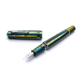 Leonardo Momento Zero Grande 2.0 Fountain Pen in Baobab Spaghetti Resin