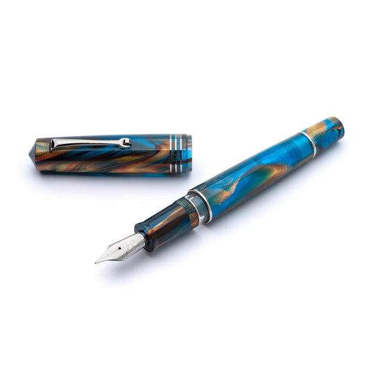 Leonardo Momento Zero Grande 2.0 Fountain Pen in Stardust