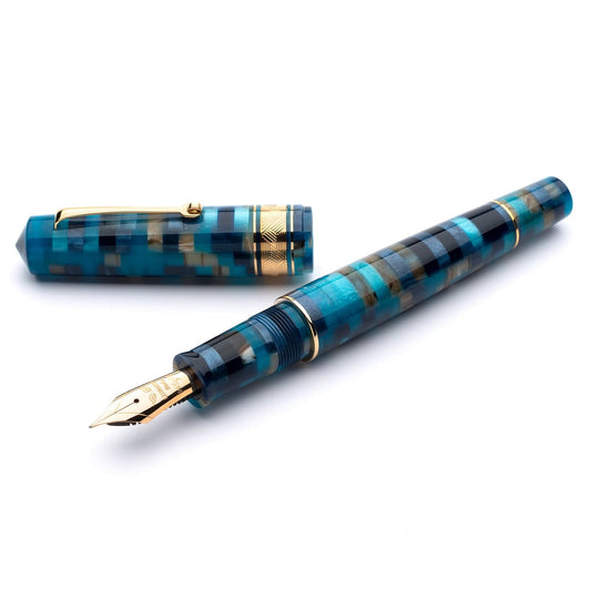 Leonardo Mosaico Fountain Pen in Hawaii - 14kt Gold Nib
