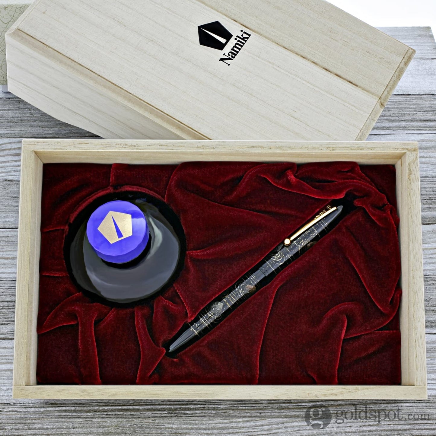 Namiki Yukari Collection Fountain Pen in Shooting Star Raden - 18K Gold Fountain Pen