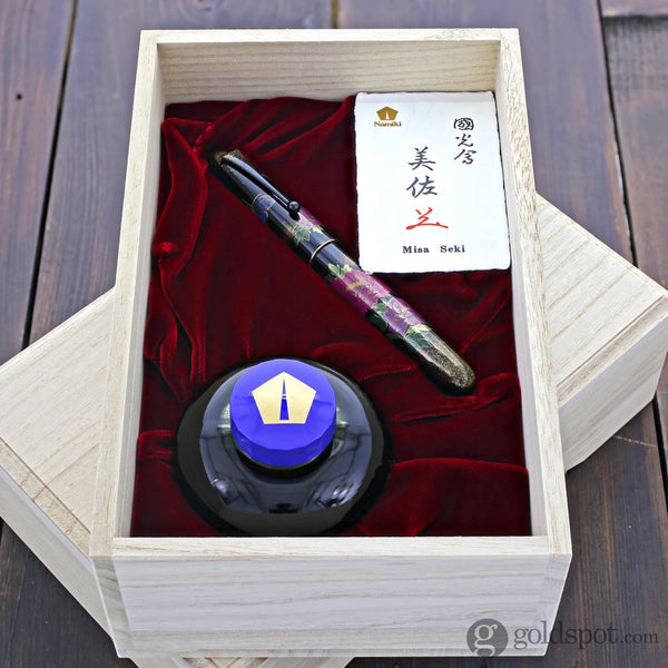 Namiki Yukari Royale Collection Fountain Pen in Peony - 18K Gold Fountain Pen