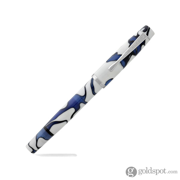 Early thoughts on the Online Campus Fluffy Cats fountain pen.