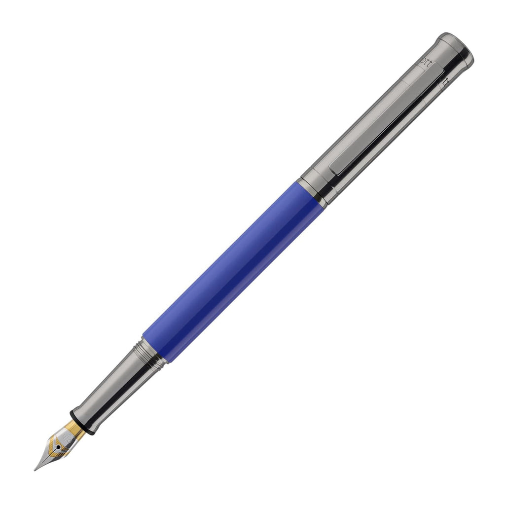 Otto Hutt Design 04 Fountain Pen in Cornflower Blue Fountain Pen