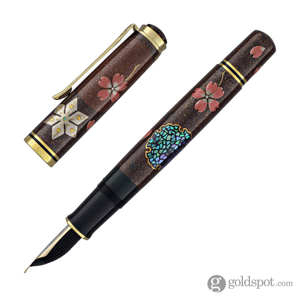 Pelikan Souveran M1000 Fountain Pen in Maki-e Snow Moon and Flowers - 18K Gold Medium Point Fountain Pen