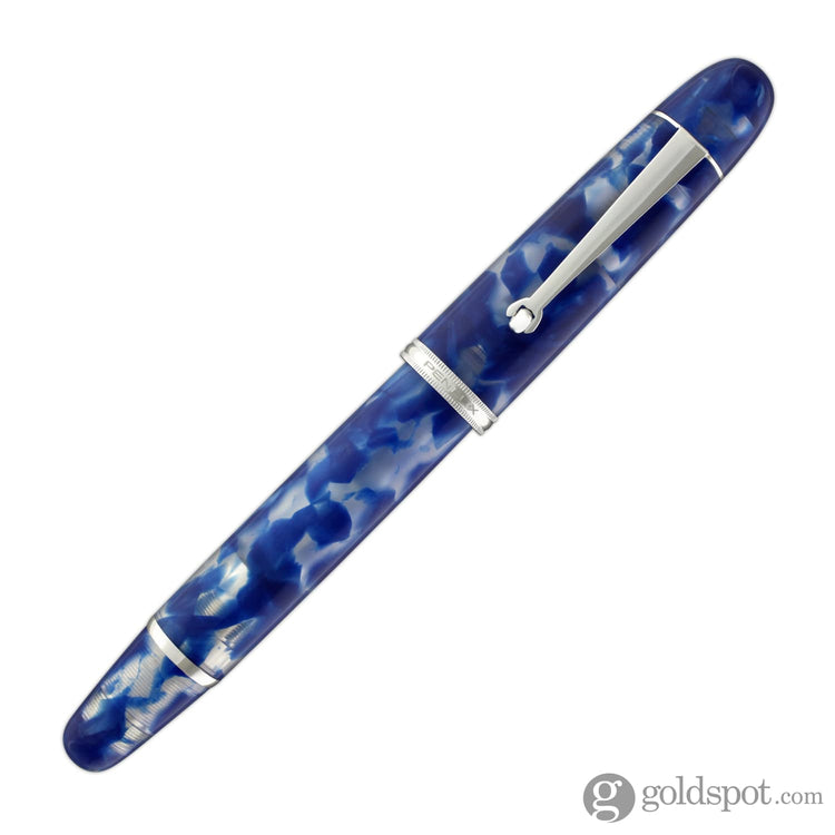 Penlux Masterpiece Grande Fountain Pen in Koi - Blue & White Fountain Pen