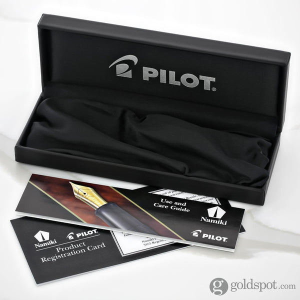 Pilot Custom Heritage SE Fountain Pen in Marble Black with Silver Trim - 14kt Gold Fountain Pen