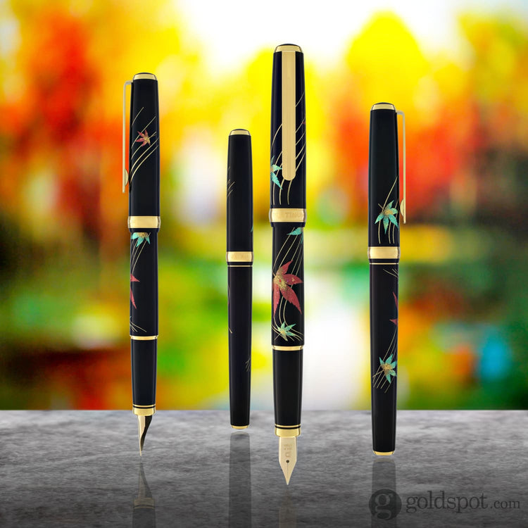 Platinum Classic Maki-e Fountain Pen in Autumn Leaves - 18K Gold Fountain Pen