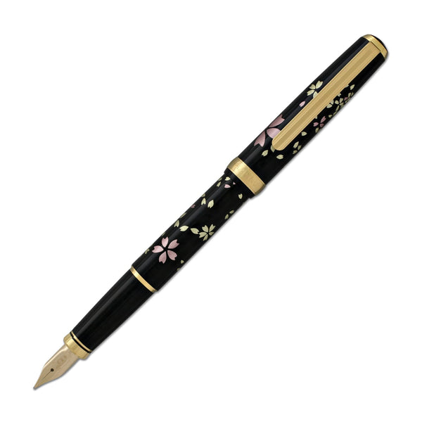 Platinum Classic Maki-e Fountain Pen in Cherry Blossom - 18K Gold Fountain Pen