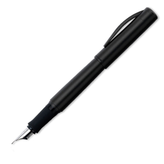 Porsche Design Fountain Pen in Pure Black - 18K Gold Broad Point