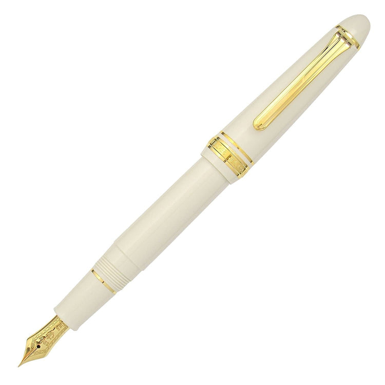 Sailor 1911 Standard Fountain Pen in Ivory with Gold Trim - 14K Gold Fountain Pen