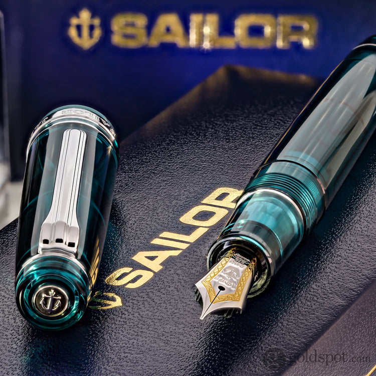 Sailor Pro Gear Slim Fountain Pen in Lucky Charm Green - 14kt Gold Nib Fountain Pen