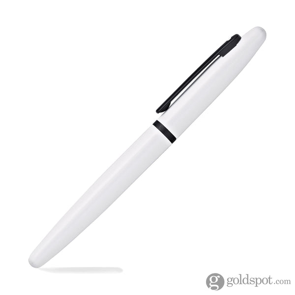 Sheaffer VFM Fountain Pen in White Lacquer with Black Trim Fountain Pen